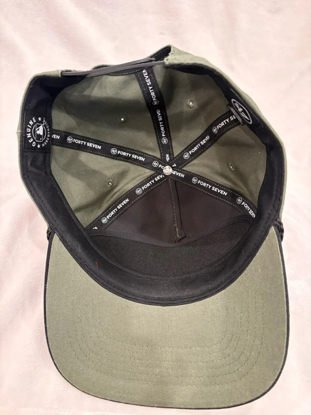 ‘Phillies 47 Brand Olive and Black Interior Snapback Hat - Picture 5 of 6
